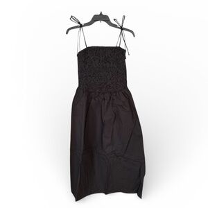 NWT Astr the Label Drop Waist Smocked MIDI Dress | Black | Medium